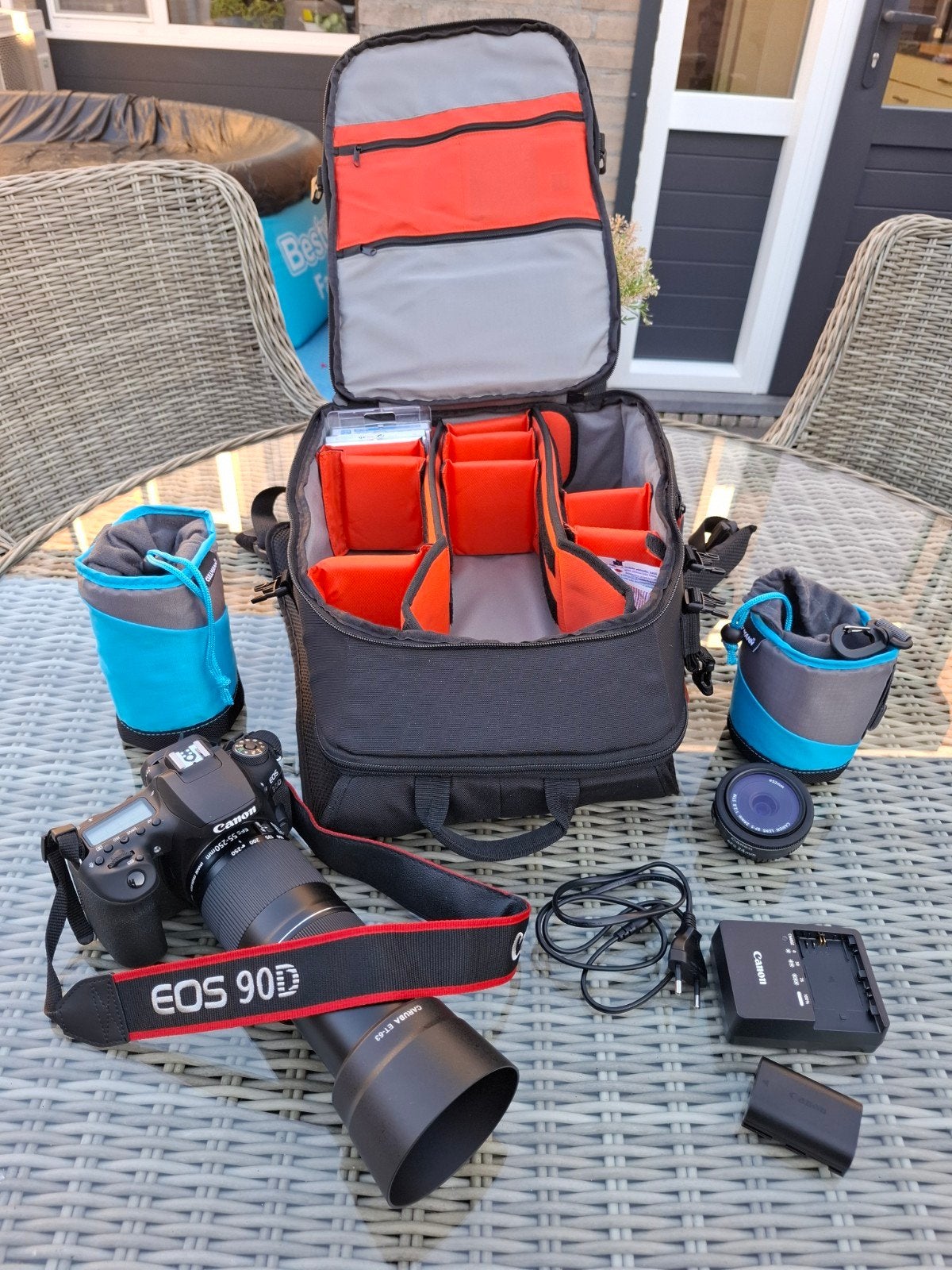 Canon EOS 90D met 2 lenzen, rugzak en accessoires, Ophalen, Canon, Zo goed als nieuw, Geen optische zoom