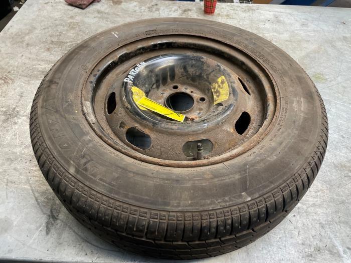 Reservewiel van een Peugeot Partner, Gebruikt, Velg(en), -, -