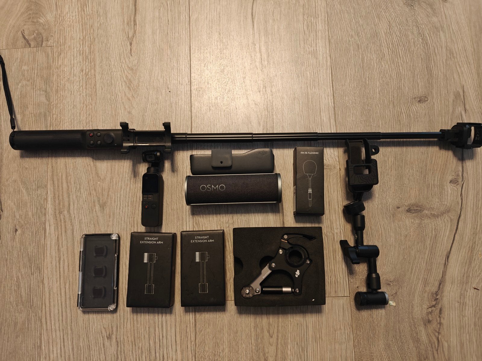 DJI Osmo Pocket 1 Complete Set | Veel originele accessoires, Audio, Tv en Foto, Actiecamera's, Ophalen of Verzenden
