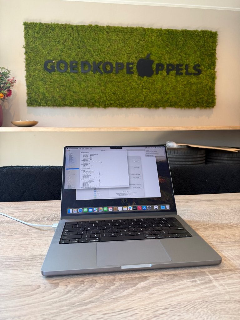 MacBook Pro 14 inch m1 16GB 1TB Space Grey, Cupertino California, Support@apple.com, Ophalen, MacBook Pro