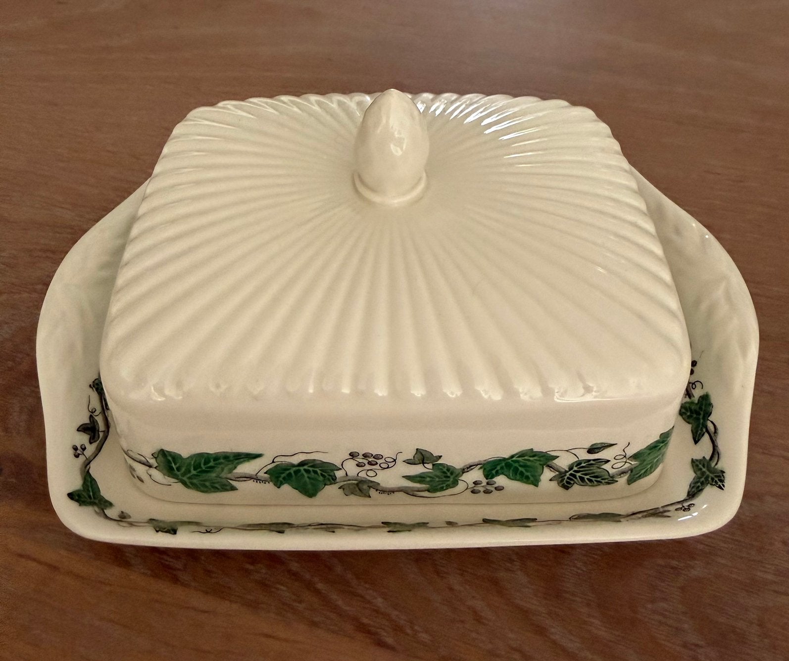Wedgwood edme stratford botervloot, Huis en Inrichting, Keuken | Servies, Ophalen, Gebruikt, Klassiek, Overige typen
