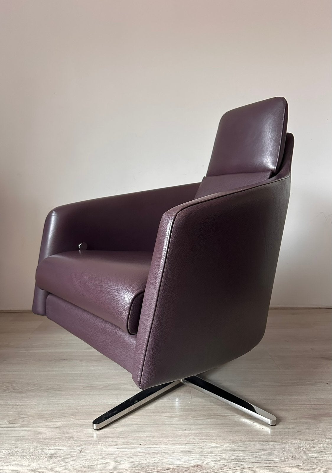 IpDesign Boss relax fauteuil, Ophalen, Zo goed als nieuw, 50 tot 75 cm, Leer
