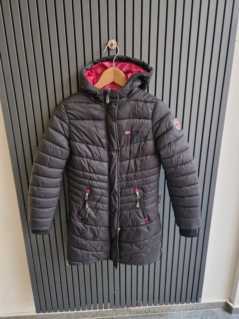 Geographical Norway winter/ski jas - Zo goed als nieuw, Kinderen en Baby's, Kinderkleding | Maat 152, Geographical Norway, Meisje