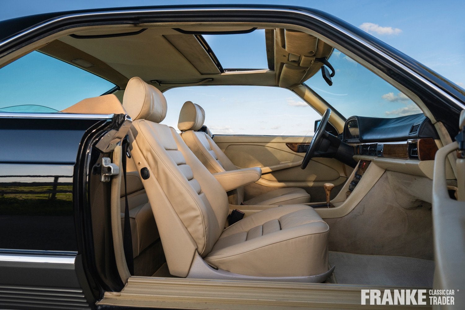 Mercedes-Benz S-klasse 500 SEC, Auto's, Automaat, Achterwielaandrijving, 4 stoelen, ABS