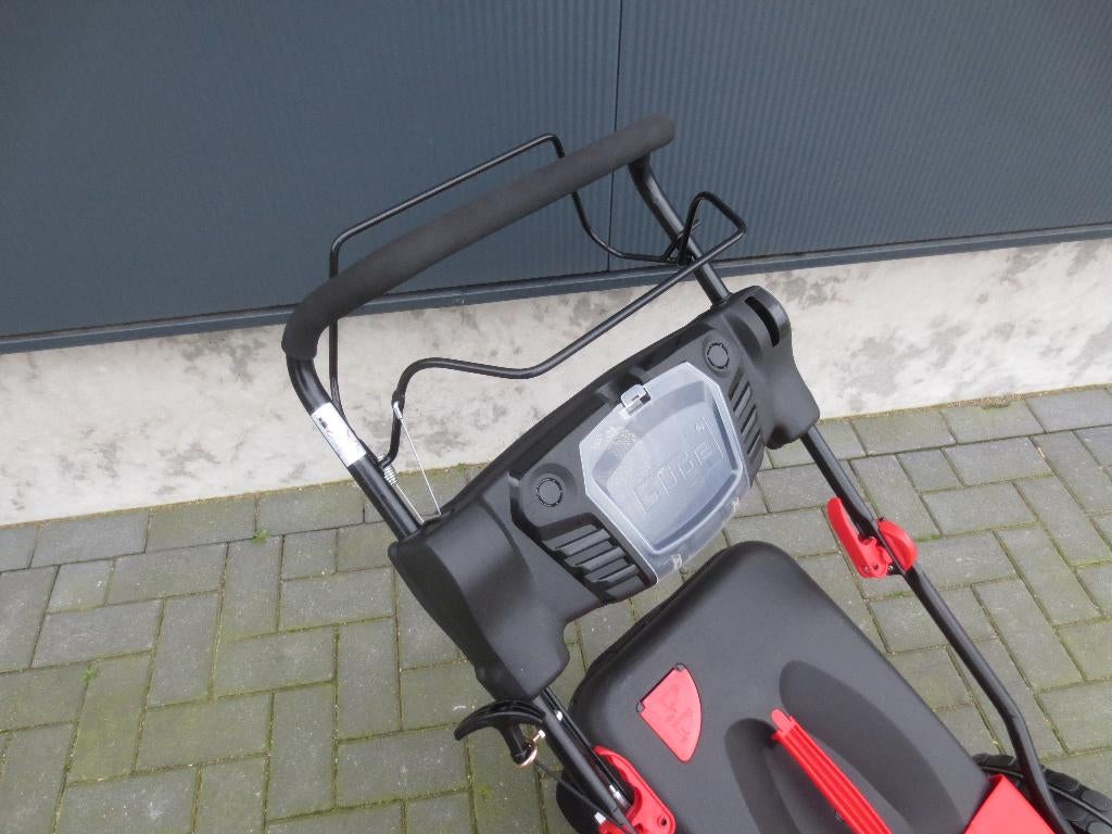 Gude Big Wheeler 554.1R Trike aangedreven mulch grasmaaier!!, Tuin en Terras, Grasmaaiers, Ophalen, Cirkelmaaier, Nieuw, Benzine-grasmaaier