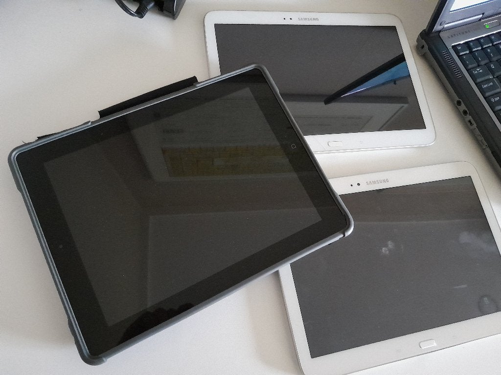 Tweestuks samsung tab 3 en een ipad, 10 inch, Gebruikt, 32 GB, Ophalen of Verzenden