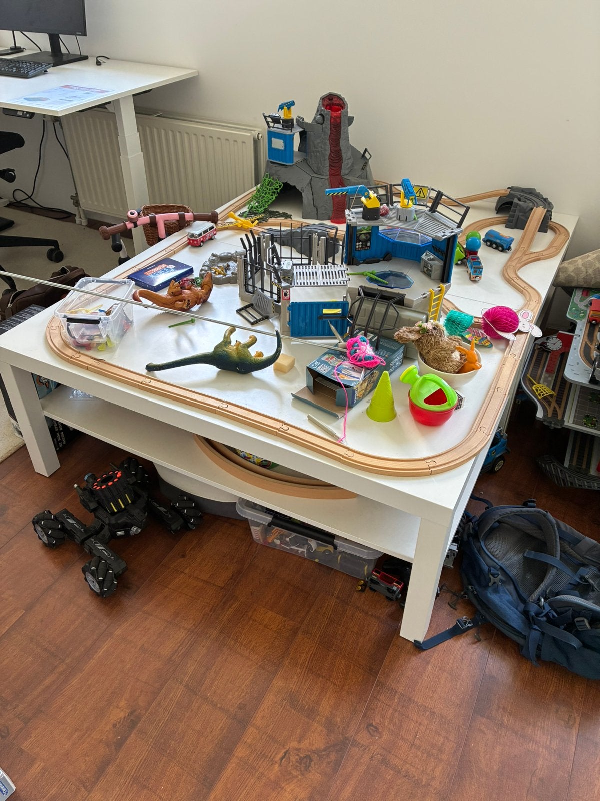 2x IKEA LACK salontafels met onderplank - Speeltafel, Ophalen, Zo goed als nieuw