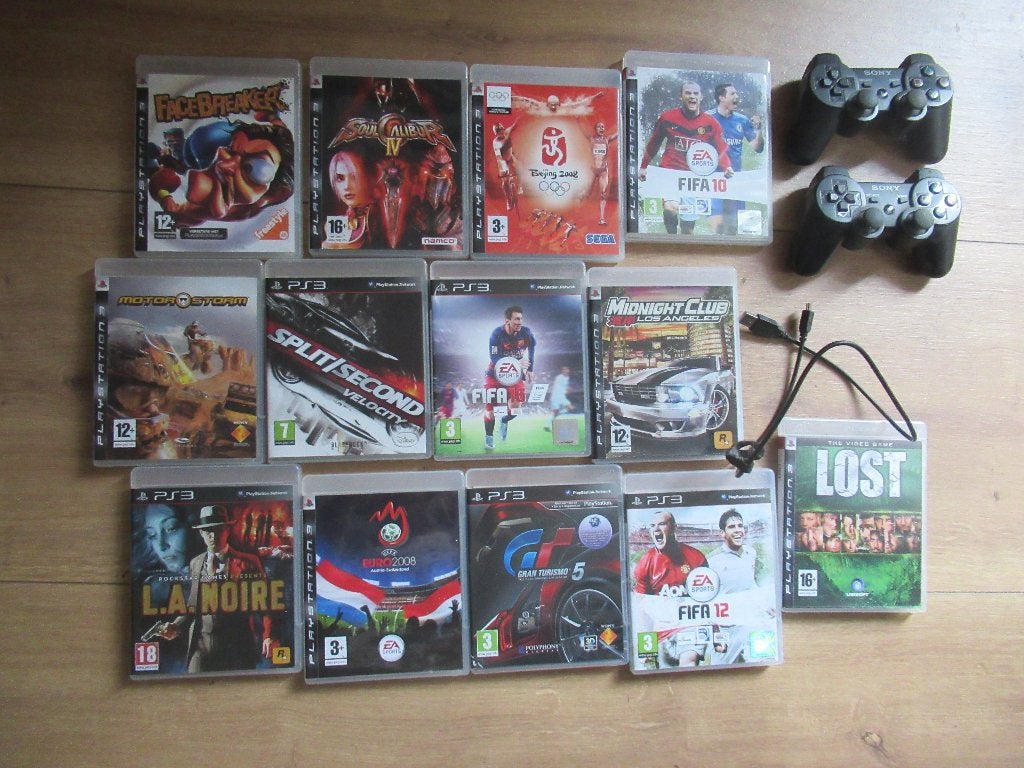 13 PS3 GAMES bundel oa Fifa, Lost, Gran Turismo, Facebreaker, Spelcomputers en Games, Games | Sony PlayStation 3, Zo goed als nieuw