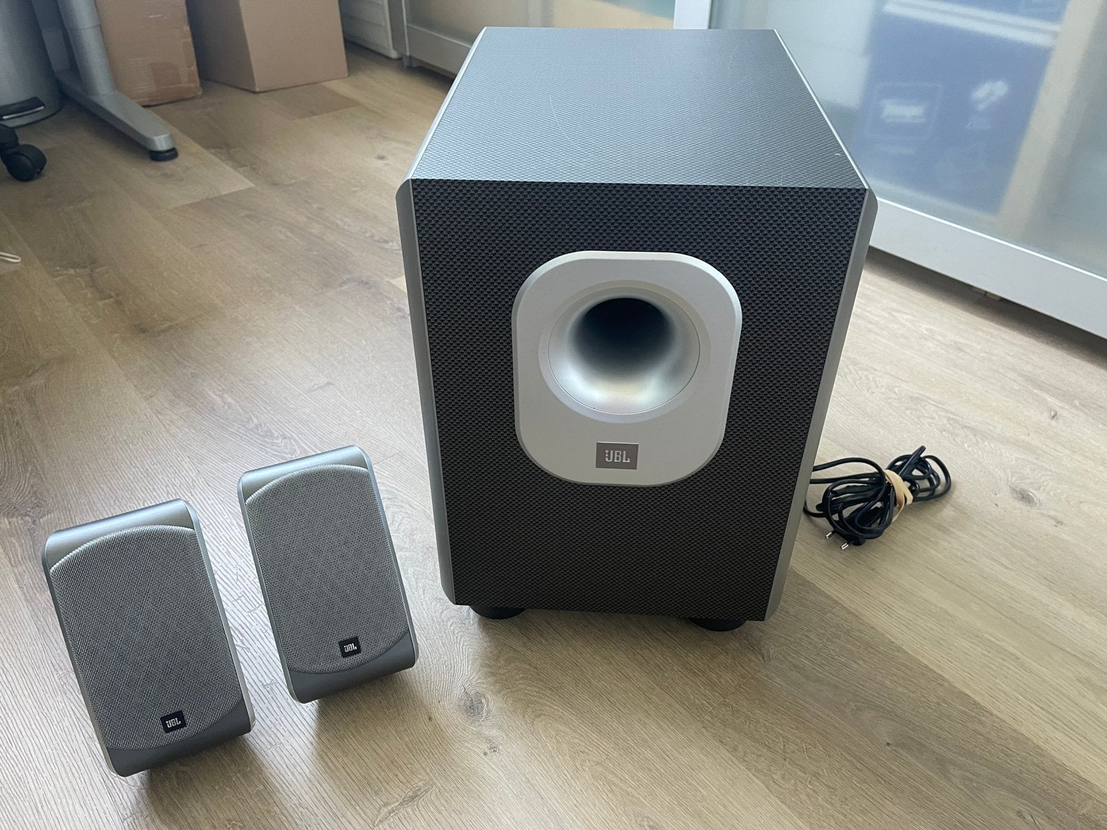 JBL subwoofer sub200/230 met 2x satellietspeakers, Ophalen, Gebruikt, 60 tot 120 watt, Subwoofer