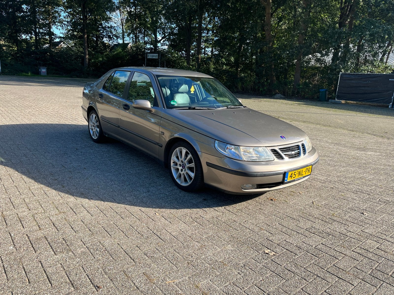 Saab 9-5 2.3t arc LPG, 1800 kg, Beige, 4 cilinders, Leder
