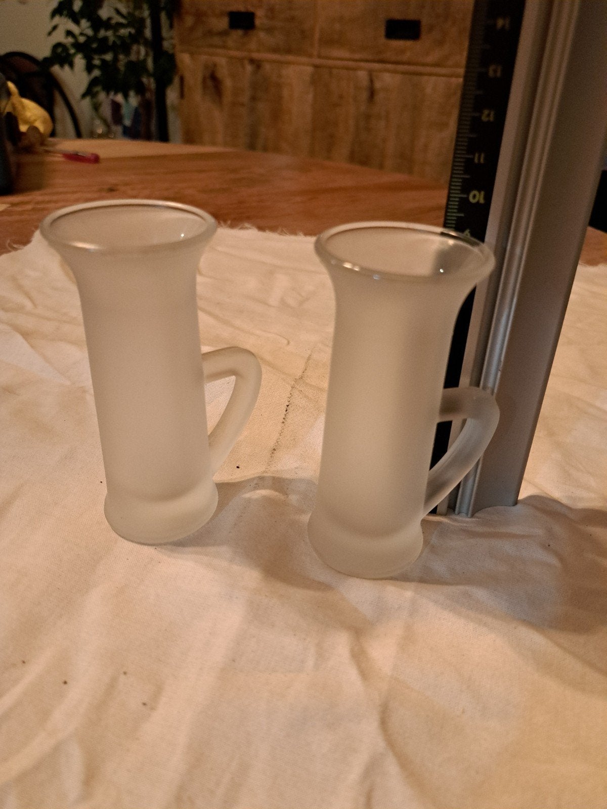 Set van 2 matte glazen borrelglaasjes met oor, Ophalen of Verzenden
