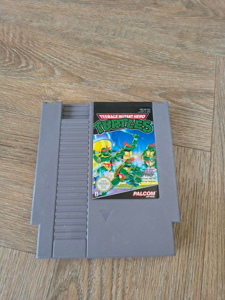 NES spel: Teenage Mutant Hero Turtles - Goede staat, Spelcomputers en Games, Games | Nintendo NES, Ophalen of Verzenden