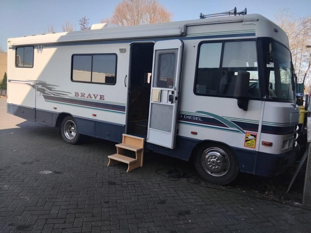 Foto 4 van Te koop Winnebago Camper alles erop en eraan !! Nieuwe APK!!