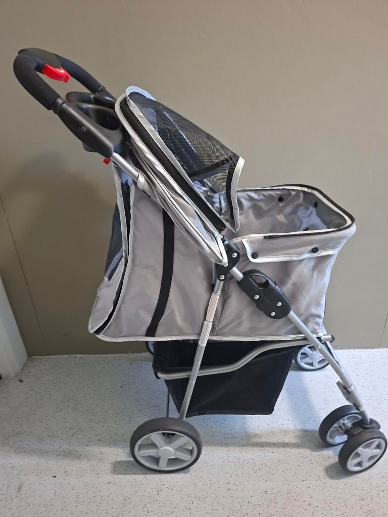 Te koop in zeer goede staat hondenbuggy, Dieren en Toebehoren, Honden-accessoires, Ophalen of Verzenden, Zo goed als nieuw