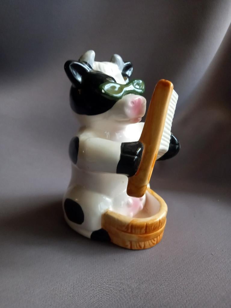 Grappige Koe beeldje, Verzamelen, Beelden en Beeldjes, Ophalen of Verzenden, Zo goed als nieuw, Dier