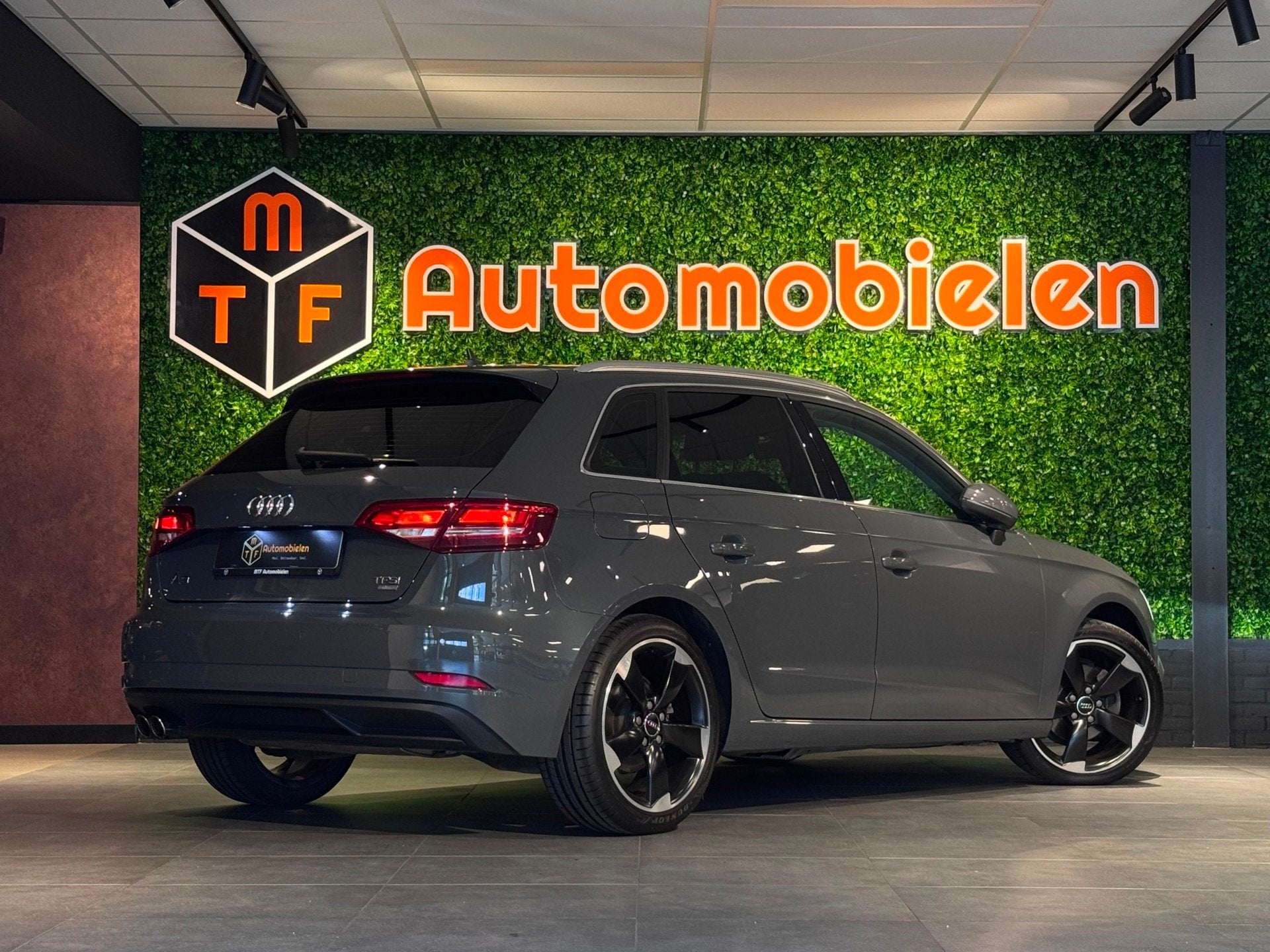 Audi A3 Sportback 1.4 TFSI CoD S-Line 150 PK |VIRTUAL|APPLEC, Auto's, Audi, Gebruikt, 4 cilinders, 150 pk, Leder