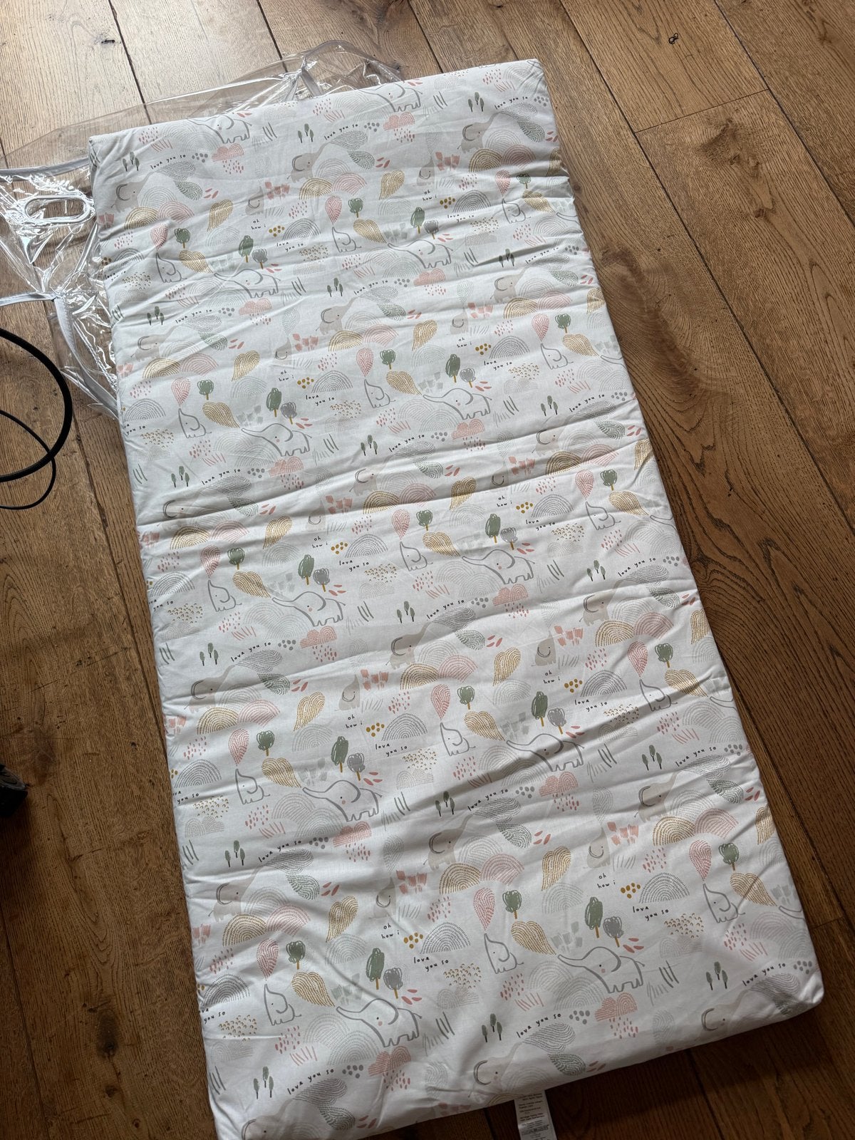 Tineo matras 60x120 - Zo goed als nieuw, Ophalen of Verzenden, Zo goed als nieuw, Ledikant