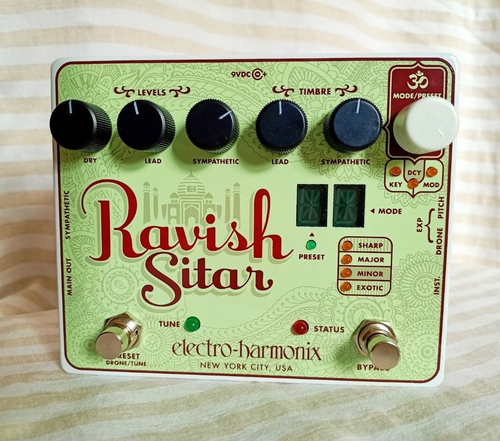 Electro Harmonix Ravish Sitar effect pedal met alle toebeh., Muziek en Instrumenten, Effecten, Ophalen of Verzenden, Zo goed als nieuw