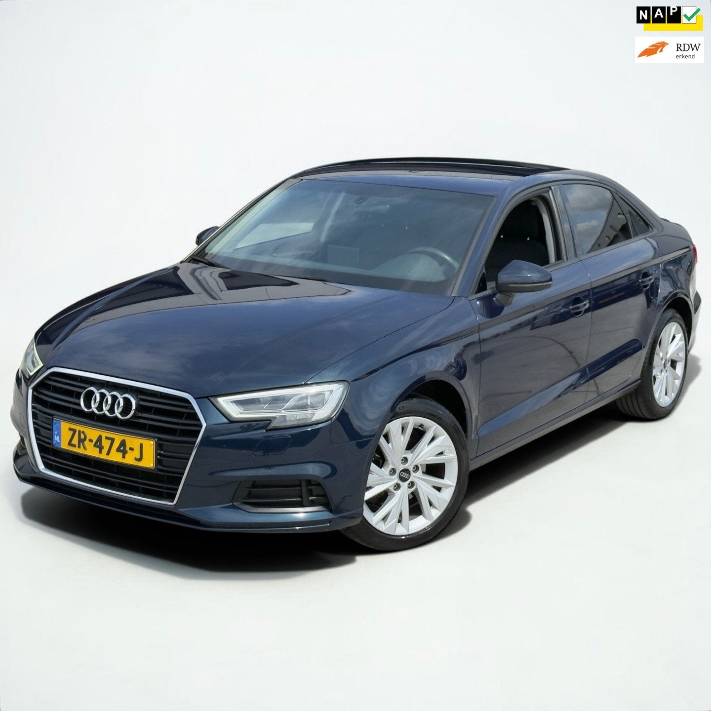 Audi A3 Limousine 30 TFSI Pro Line 1e eigenaar Dealer onderh, Voorwielaandrijving, Stof, Euro 6, Blauw