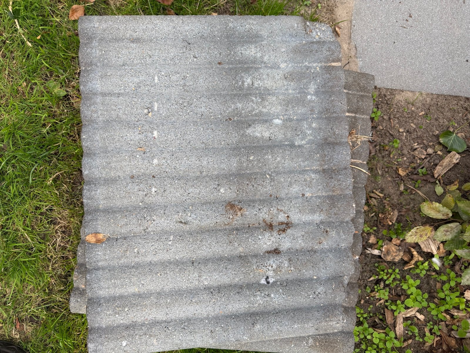 3 stuks grijze betonnen border GRATIS, Tuin en Terras, Gebruikt, 25 cm of meer, Ophalen of Verzenden, Border