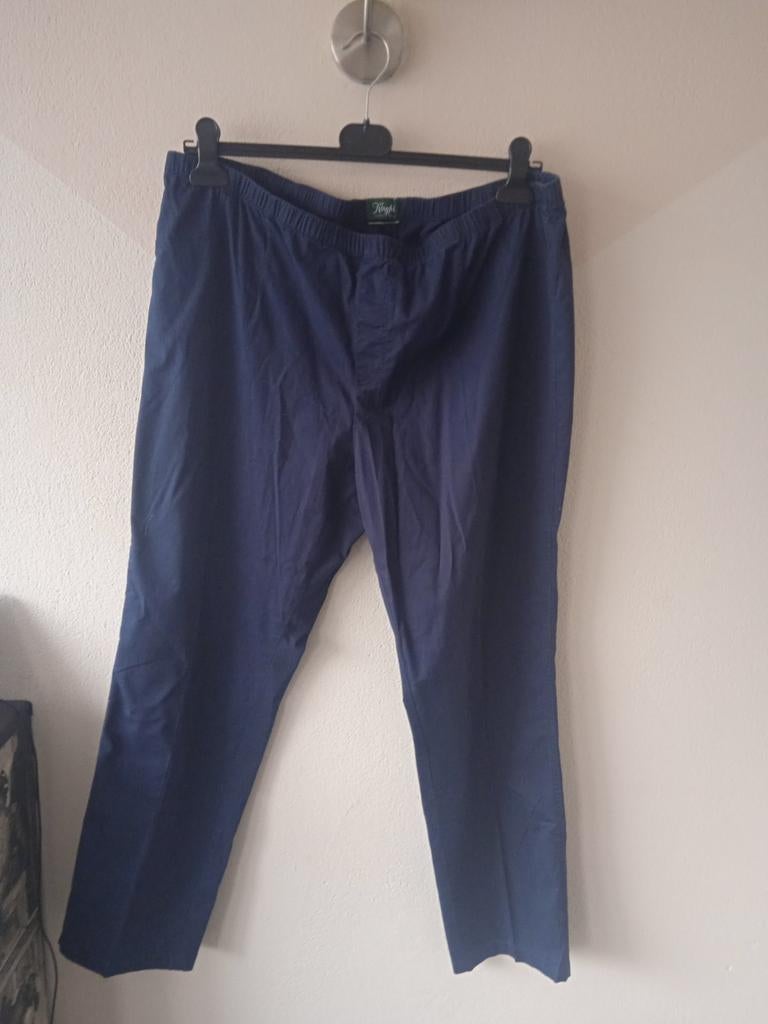 Kingsfield maat 52/54 dure merk kleding voor 5,00, Kleding | Dames, Ophalen of Verzenden, Zo goed als nieuw, Zwart, Broek of Spijkerbroek