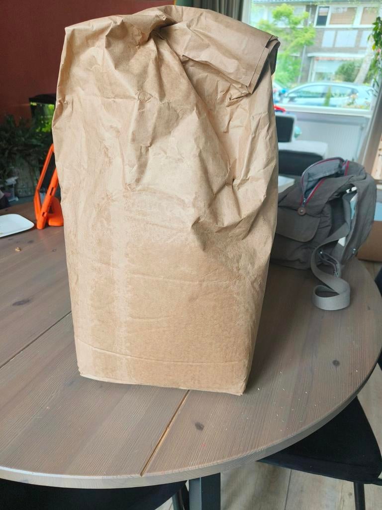 Nieuwe zak legmeel kippen, Vrouwelijk, Kip