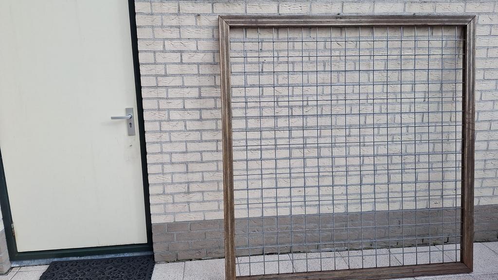 Houten frame met gaas 180x180 cm, Dieren en Toebehoren, Vogels | Hokken en Kooien, Ophalen of Verzenden, Zo goed als nieuw