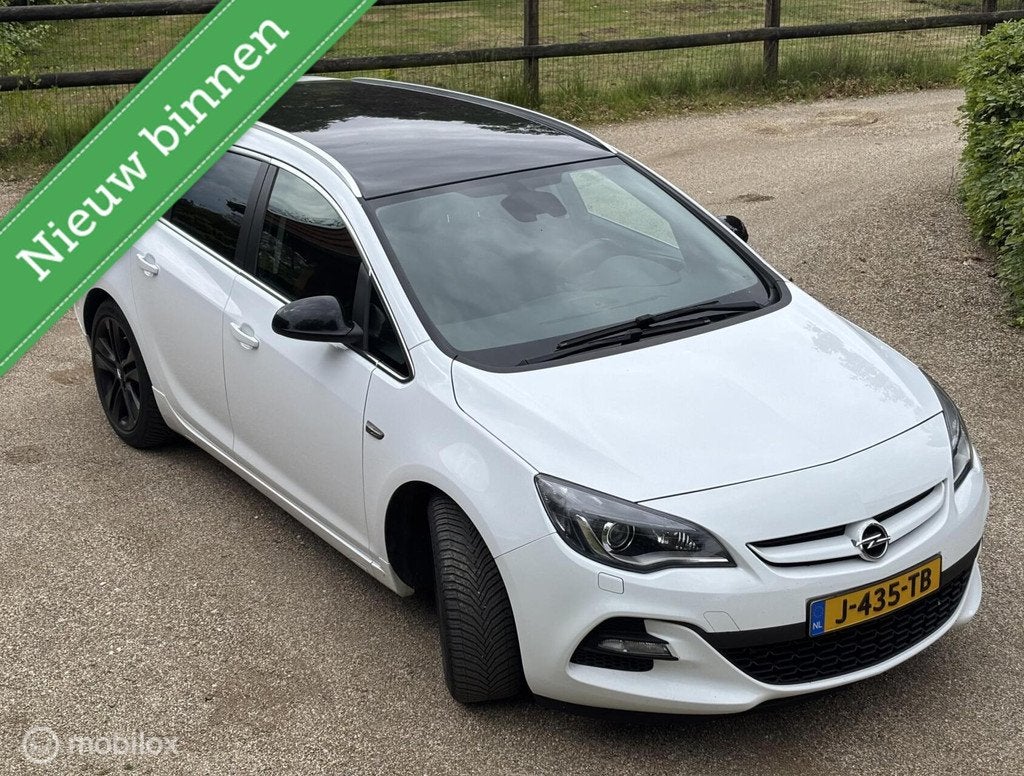 Opel Astra Sports Tourer 1.6 Turbo OPC Line, Auto's, Stof, Gebruikt, Euro 6, 4 cilinders