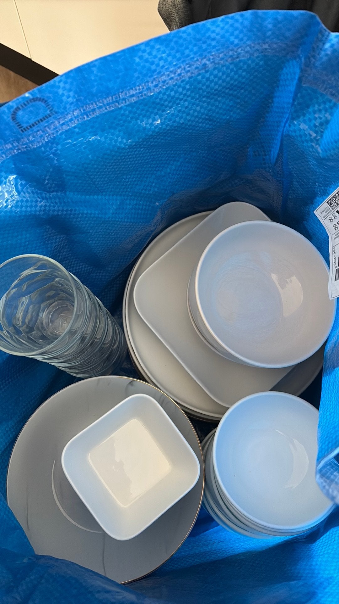 GRATIS Servies, Huis en Inrichting, Keuken | Servies, Ophalen, Glas, Overige stijlen, Bord(en)