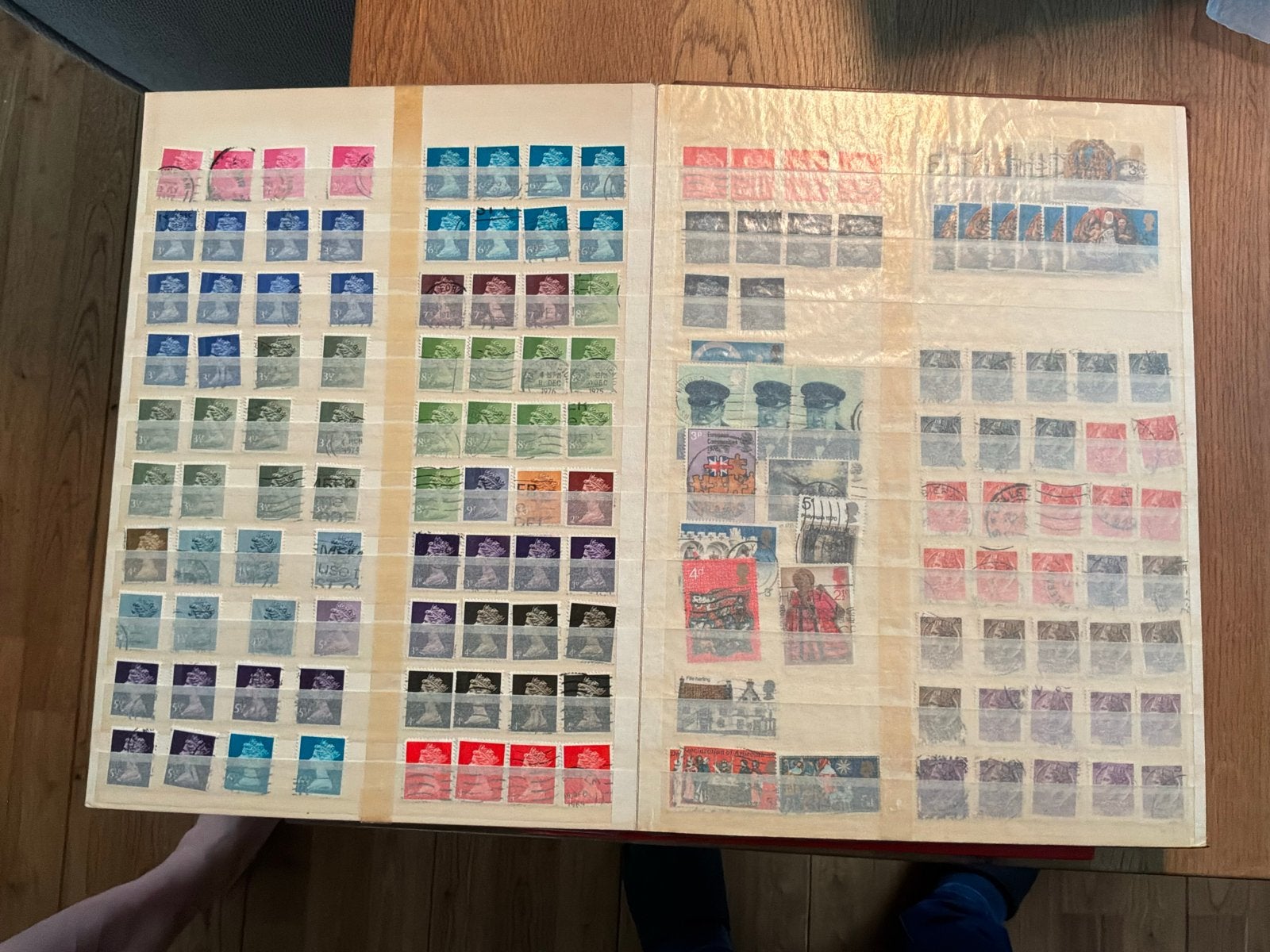 Grote verzameling postzegels in boeken en ongeweekt, Postzegels en Munten, Ophalen of Verzenden, Gestempeld, Sport
