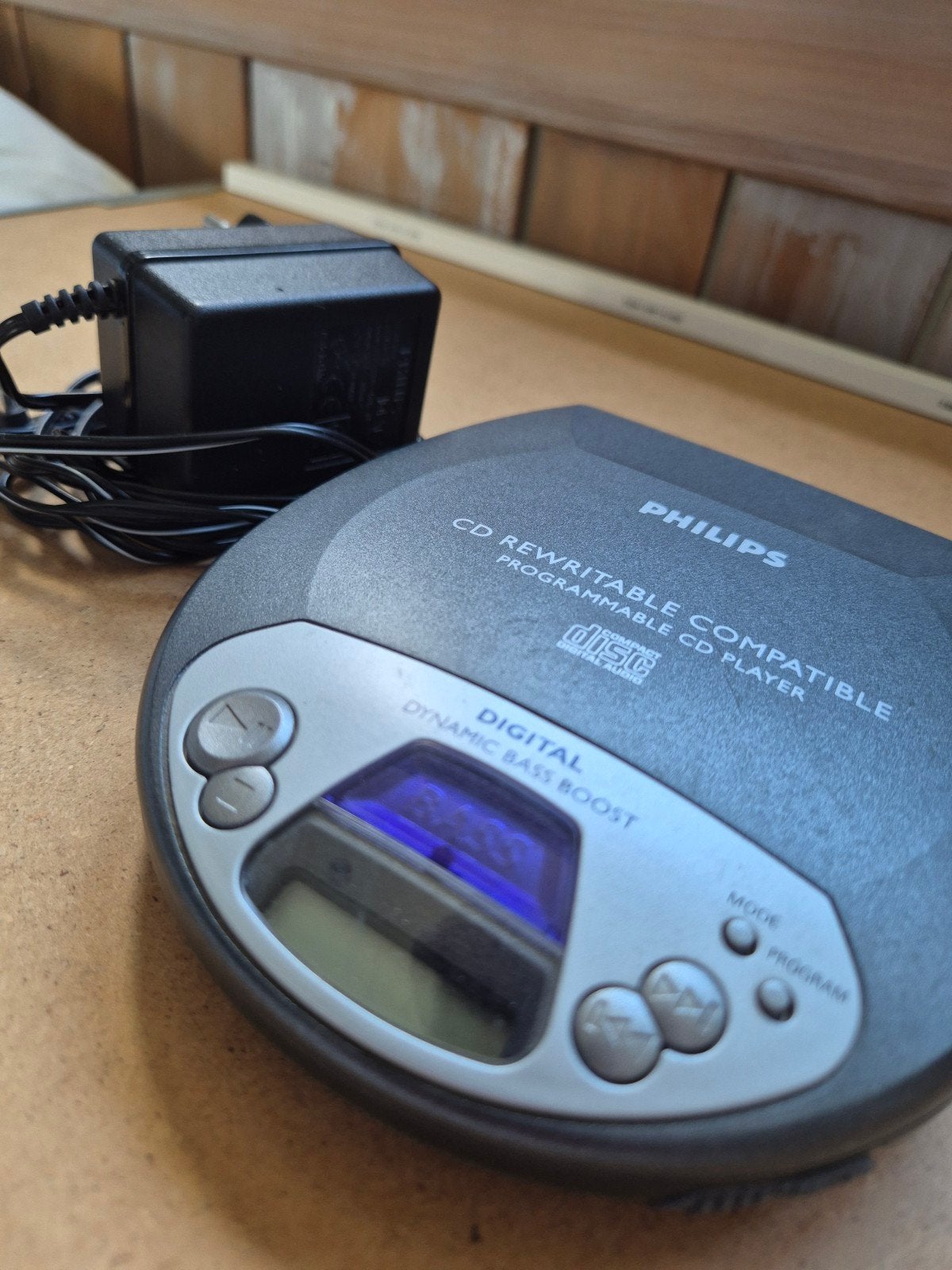Philips Discman AX1101/00C met adapter, Audio, Tv en Foto, Cd-spelers, Ophalen of Verzenden, Gebruikt, Philips, Draagbaar