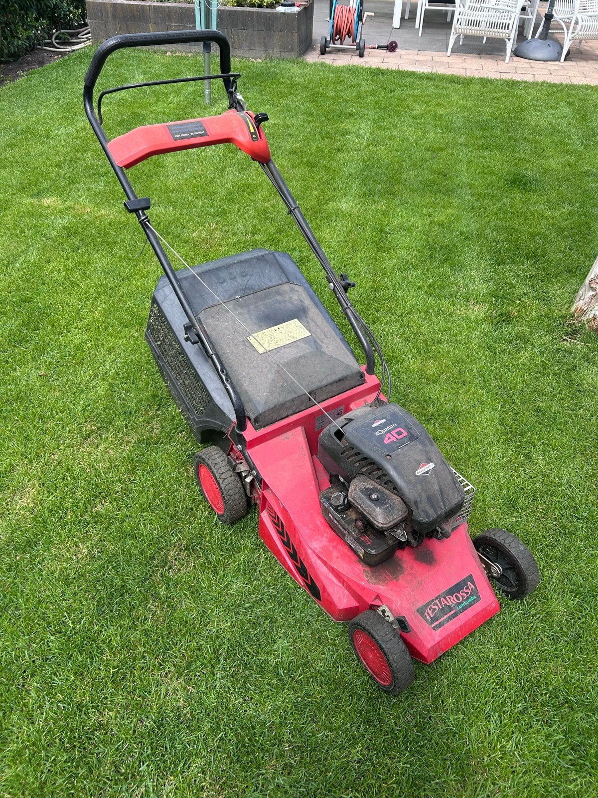 Castelgarden Testarossa Benzine Grasmaaier Briggs & Stratton, Ophalen, Cirkelmaaier, Gebruikt, Opvangbak