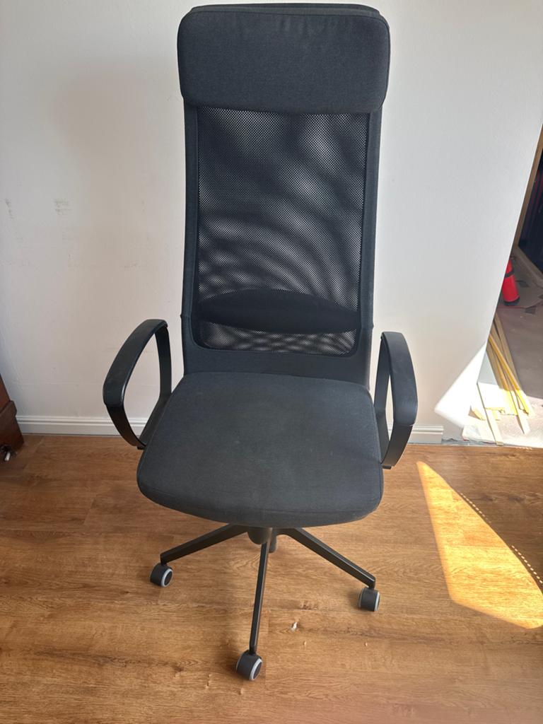 IKEA Markus Bureaustoel - Zwart, Ergonomisch, Huis en Inrichting, Bureaustoelen, Ophalen, Gebruikt, Zwart, Bureaustoel