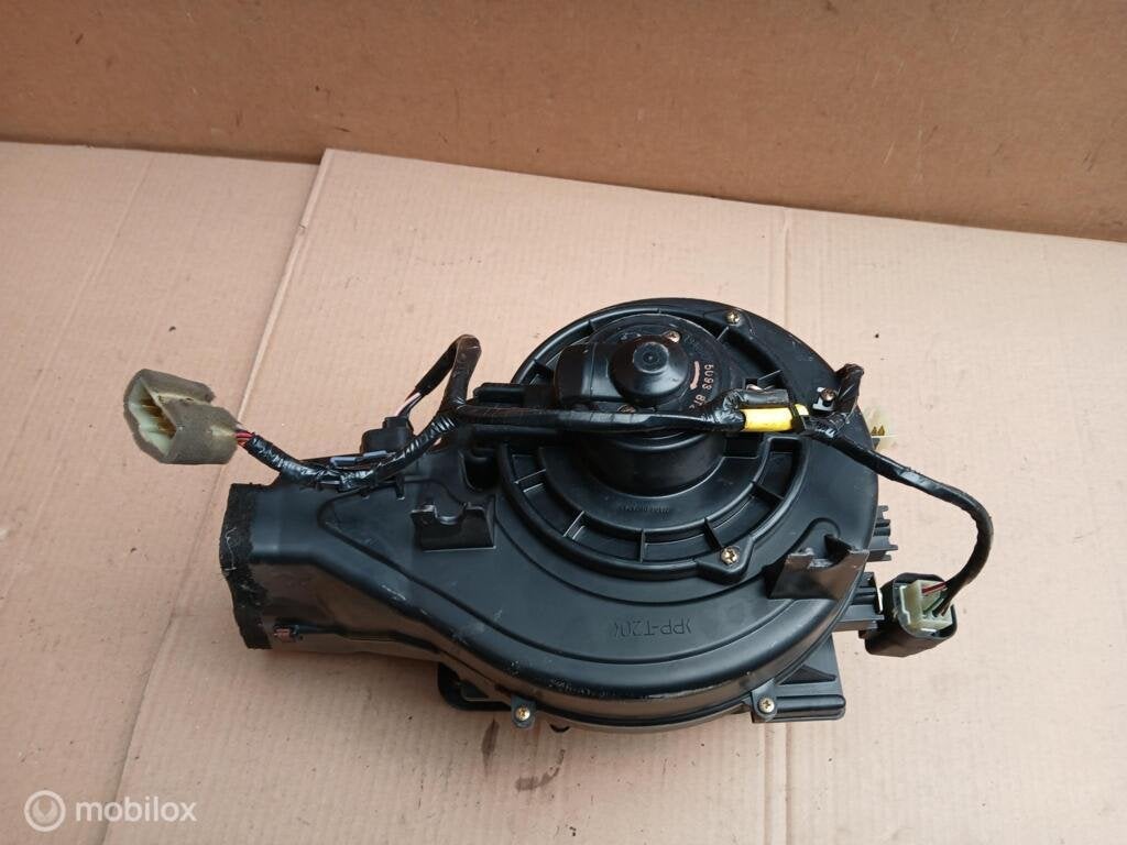 Kachelhuis Land Rover Discovery II 2 Kachel blower motor, Land Rover, Ophalen of Verzenden, Gebruikt, Land Rover