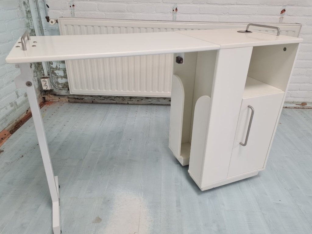 Manicure meubel, Ophalen, Zo goed als nieuw, Wit