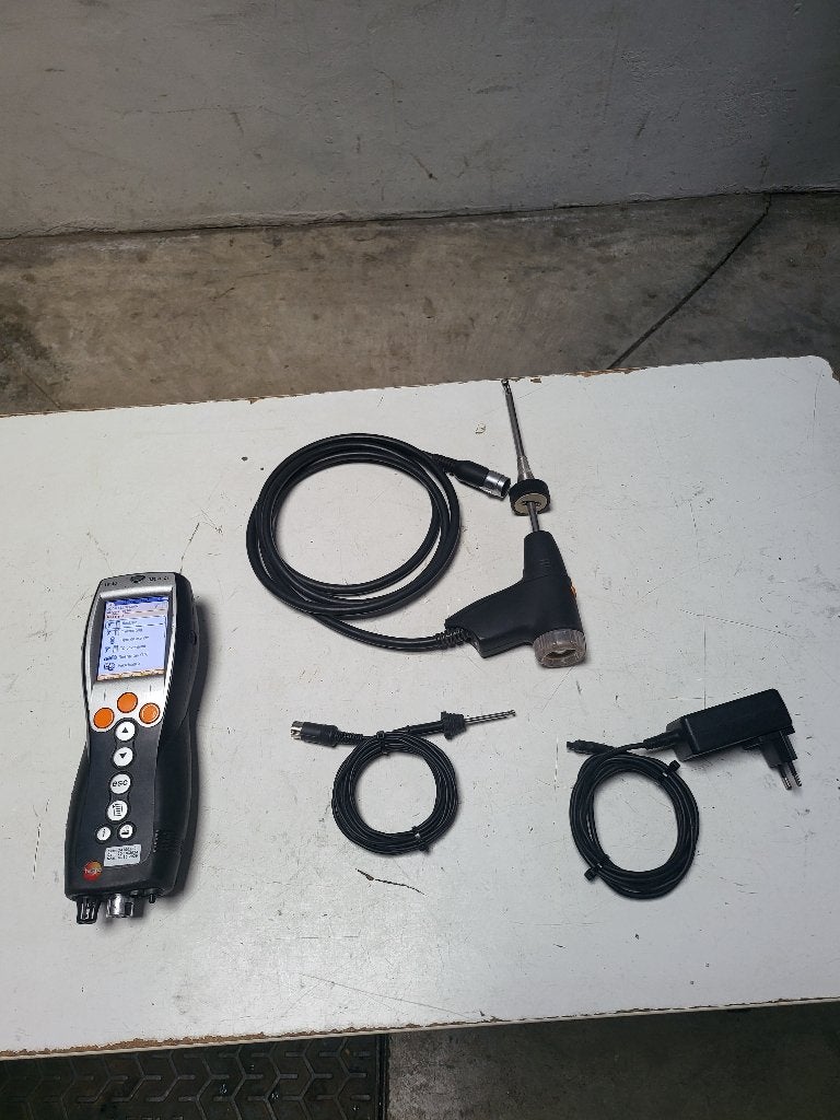Testo 330-1 LL rookgasanalyseset met Bluetooth cal tot 10/26, Ophalen of Verzenden, Nieuw, Vocht of Vloeistof