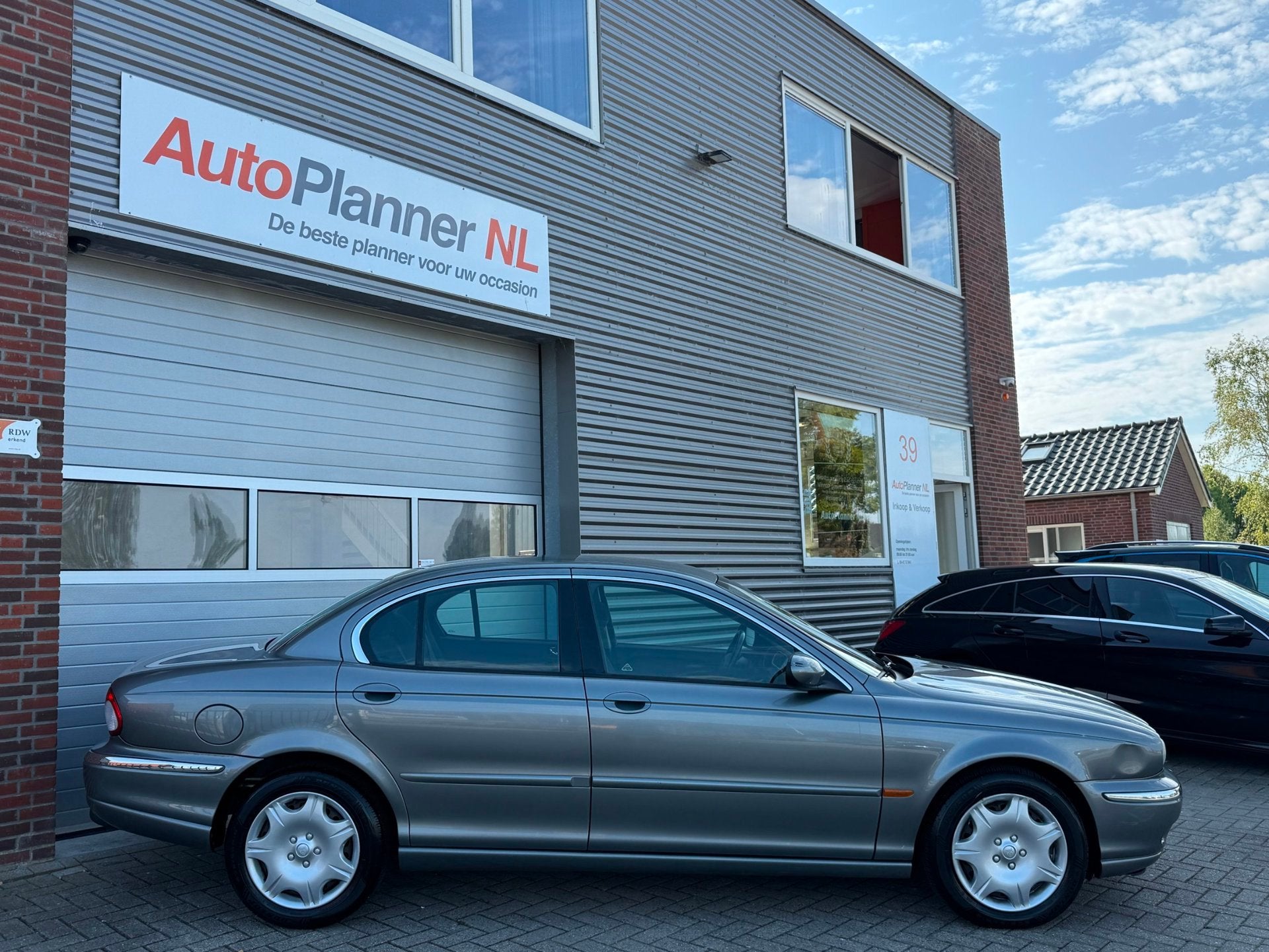 Jaguar X-type 2.0 V6 Business Edition! Clima! Cruise!, Auto's, Jaguar, Voorwielaandrijving, 730 kg, Gebruikt, Zwart