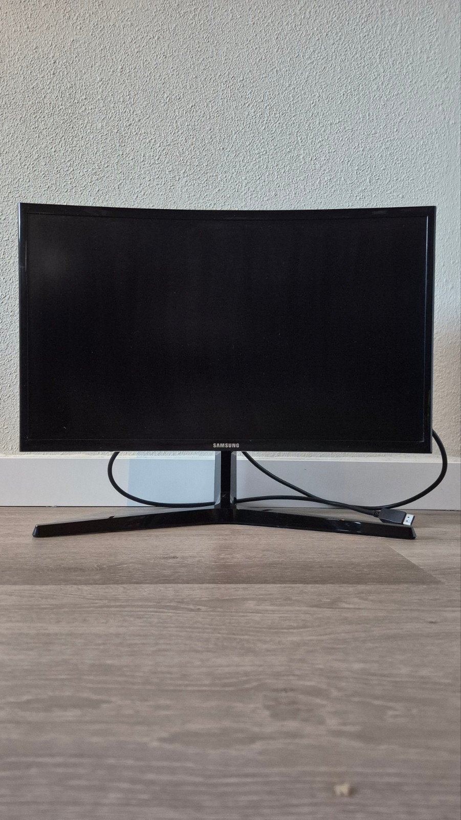 Samsung C24RG50FQU 24 inch Curved Gaming Monitor, HDMI, 101 t/m 150 Hz, Curved, VA