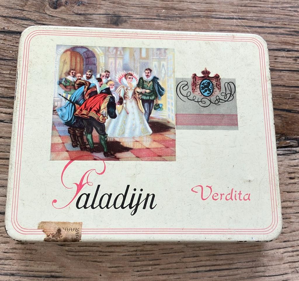 Sigarenblikje Paladijn Verdita voor 20 sigaren Amarillo, Ophalen of Verzenden, Gebruikt, Tabaksdoos of Verpakking