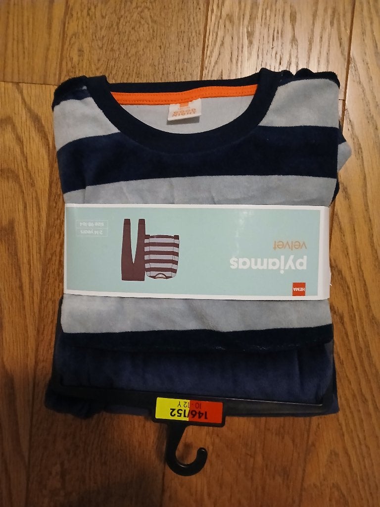 NIEUW warme Pyjama Hema badstof velours maat 146 152, Nacht- of Onderkleding, Nieuw, Ophalen of Verzenden, Hema