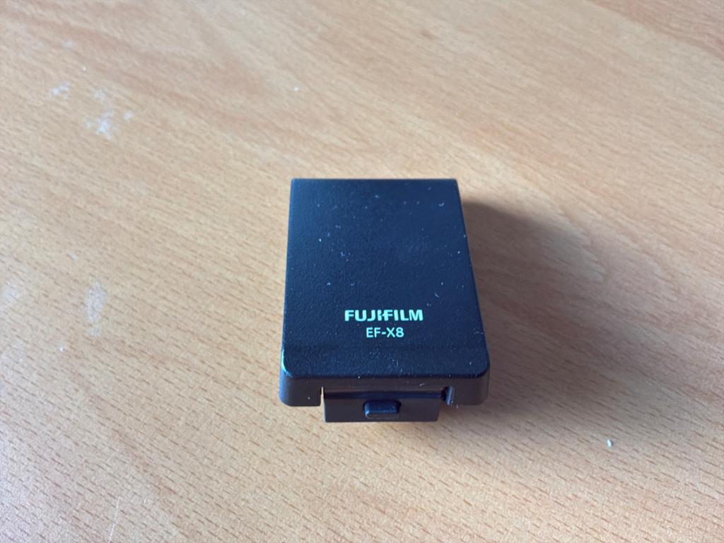 Fujifilm EF-X8 flitser voor Fujifilm X-serie camera's, Ophalen of Verzenden, Zo goed als nieuw, Overige merken