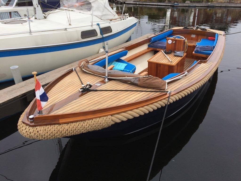 Unieke klassieke sloep 6.30 m in Topstaat - €23.950, Watersport en Boten, Sloepen, Gebruikt, Staal, Binnenboordmotor, Diesel