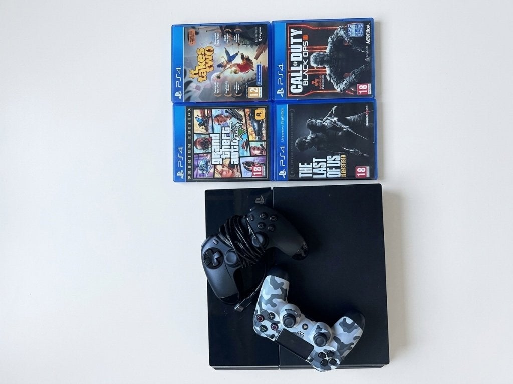 Sony PlayStation 4 (500GB) Bundle, Spelcomputers en Games, Ophalen of Verzenden, Gebruikt, Controller, PlayStation 4