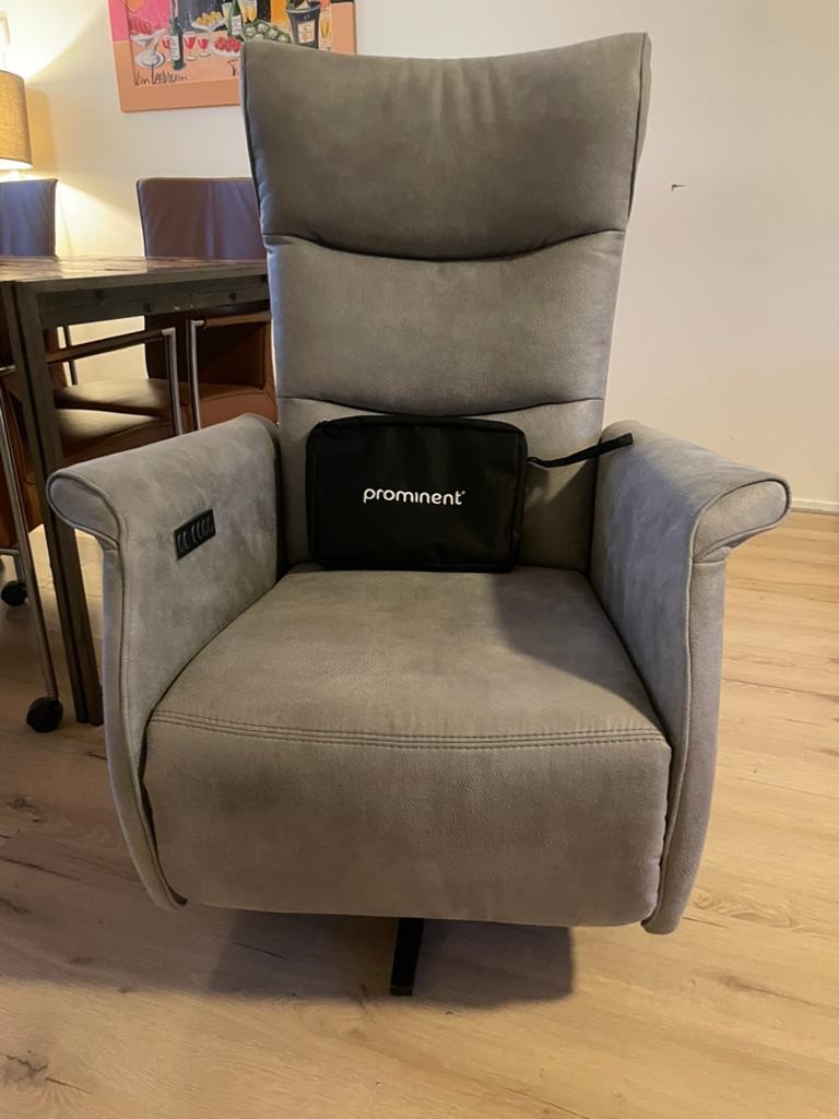 RelaxFauteuil Prominent Sta-Op Accu ZGAN!!! Nieuwprijs €5650, Leer, Ophalen of Verzenden, Zo goed als nieuw, Prominent Design Kwaliteit Comfort ZO GOED ALS NIEUW