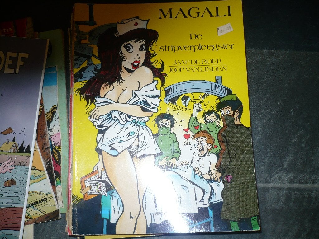 7 verschillende strips van verschillende tekenaars, Meerdere stripboeken, Ophalen of Verzenden, Gelezen