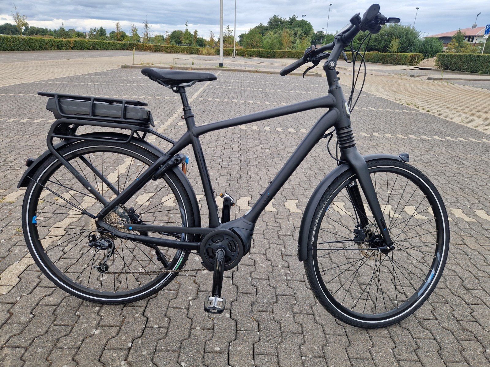ELEKTRISCHE FIETS GIANT PRIME (YAMAHA MIDDEN MOTOR)WEINIG KM, Ophalen, Zo goed als nieuw, Giant