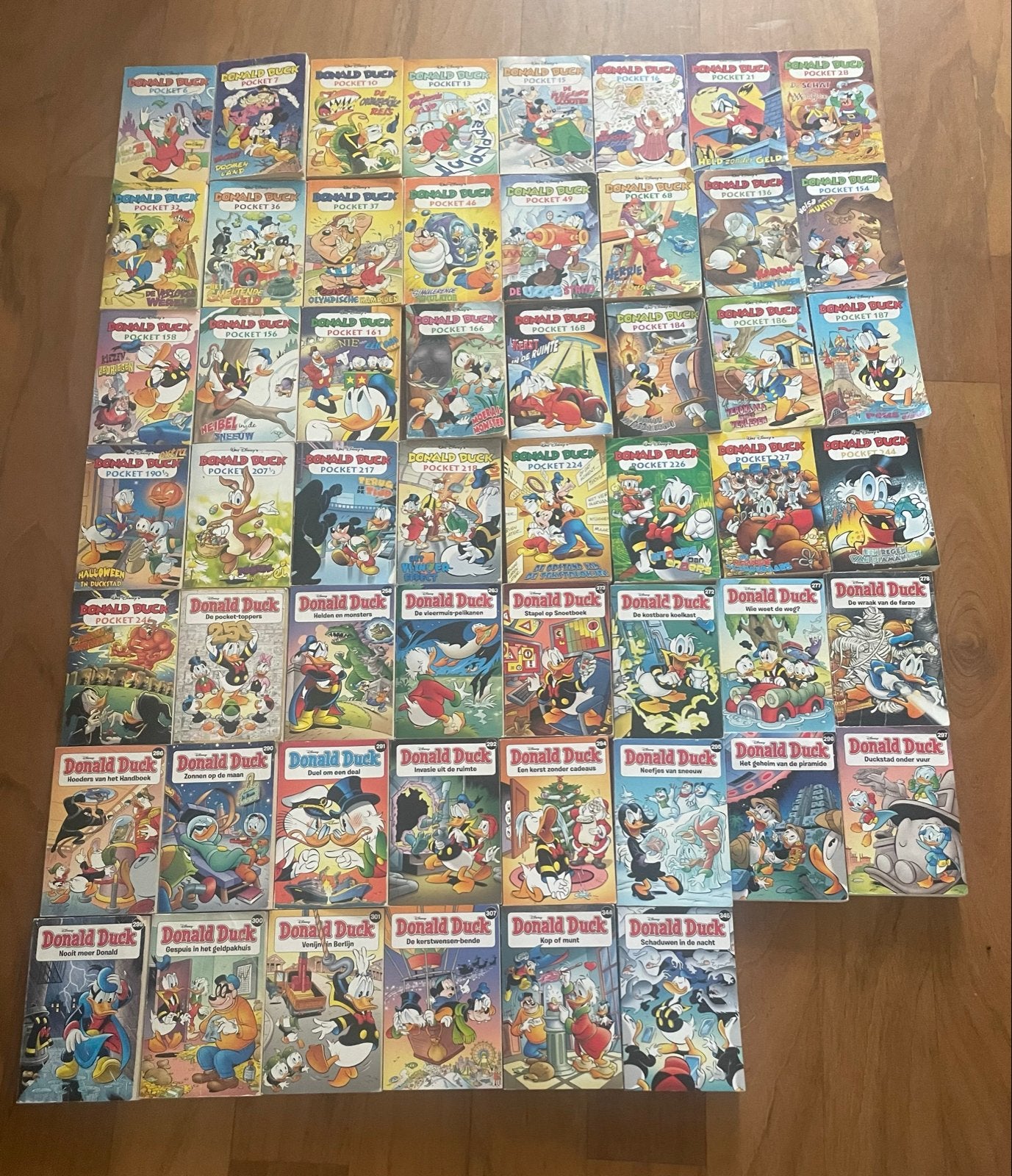 Grote collectie Donald Duck pockets en megapockets, Boeken, Meerdere stripboeken, Ophalen, Gelezen