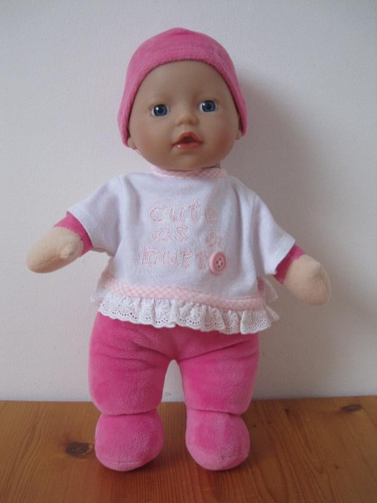 Mooie Baby Born pop zacht lijfje 30 cm zo goed als nieuw., Ophalen of Verzenden, Zo goed als nieuw, Babypop