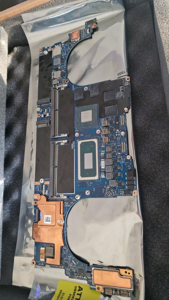 DELL PRECISION 5560 MOTHERBOARD INTEL i9, Computers en Software, Moederborden, Ophalen of Verzenden, DDR4