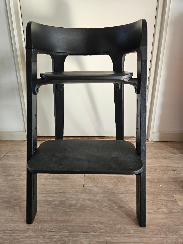 Stokke Kinderstoel, zitverkleiner, gordel, kussen, tafelblad, Kinderen en Baby's, Kinderstoelen, Ophalen, Gebruikt, Meegroeistoel